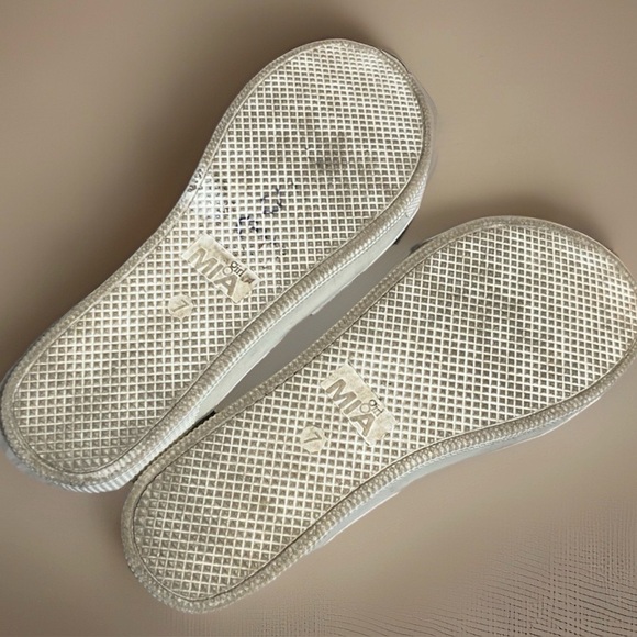 MIA Lexi Platform Slide Sandals Black Vegan Leather Women’s Size 7 - Picture 7 of 8